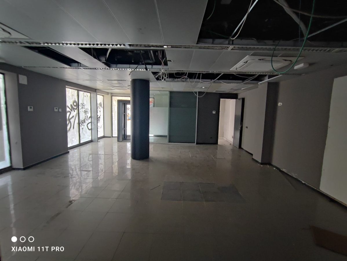 Venta de local comercial en Leganés