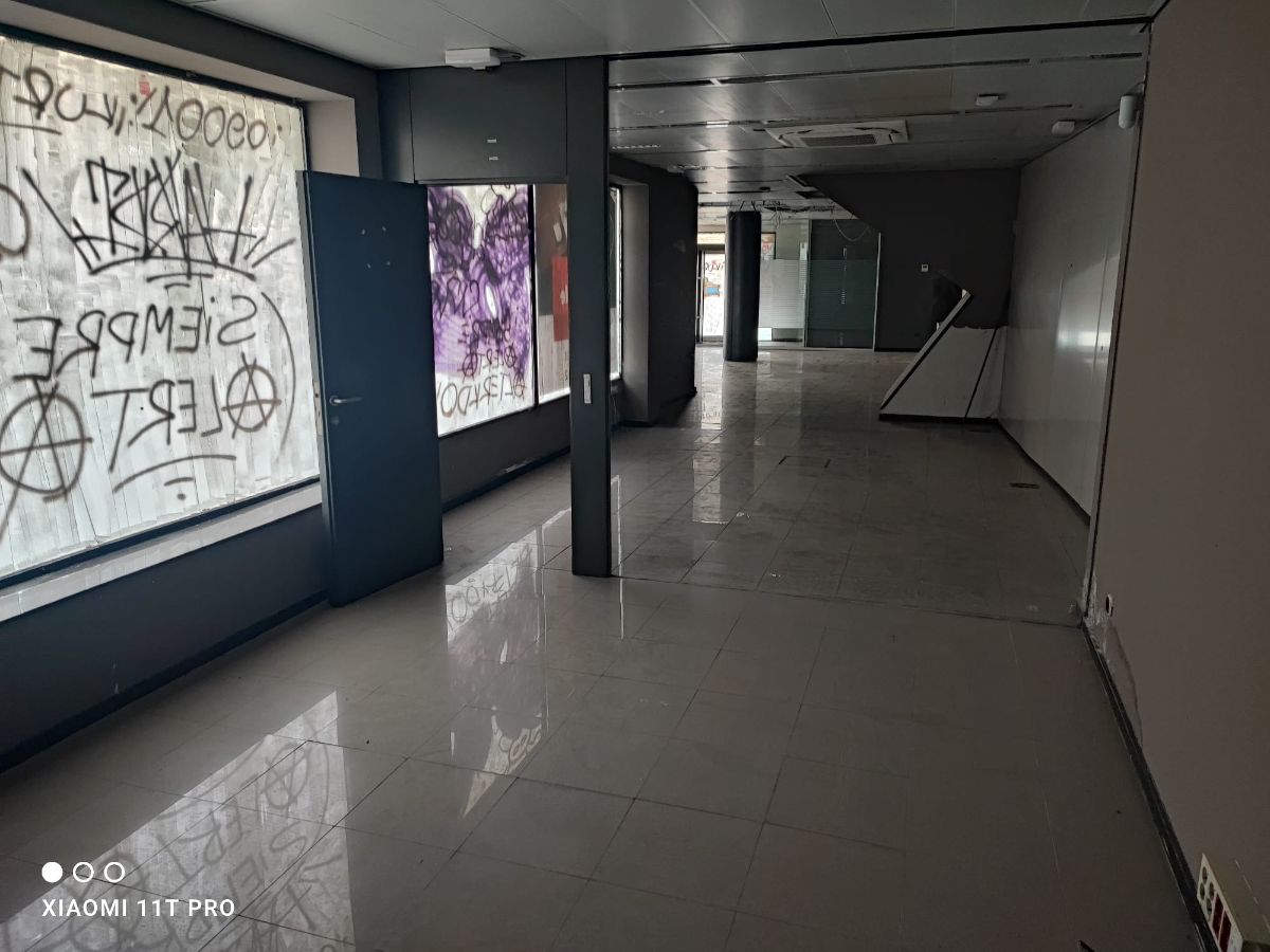 Venta de local comercial en Leganés