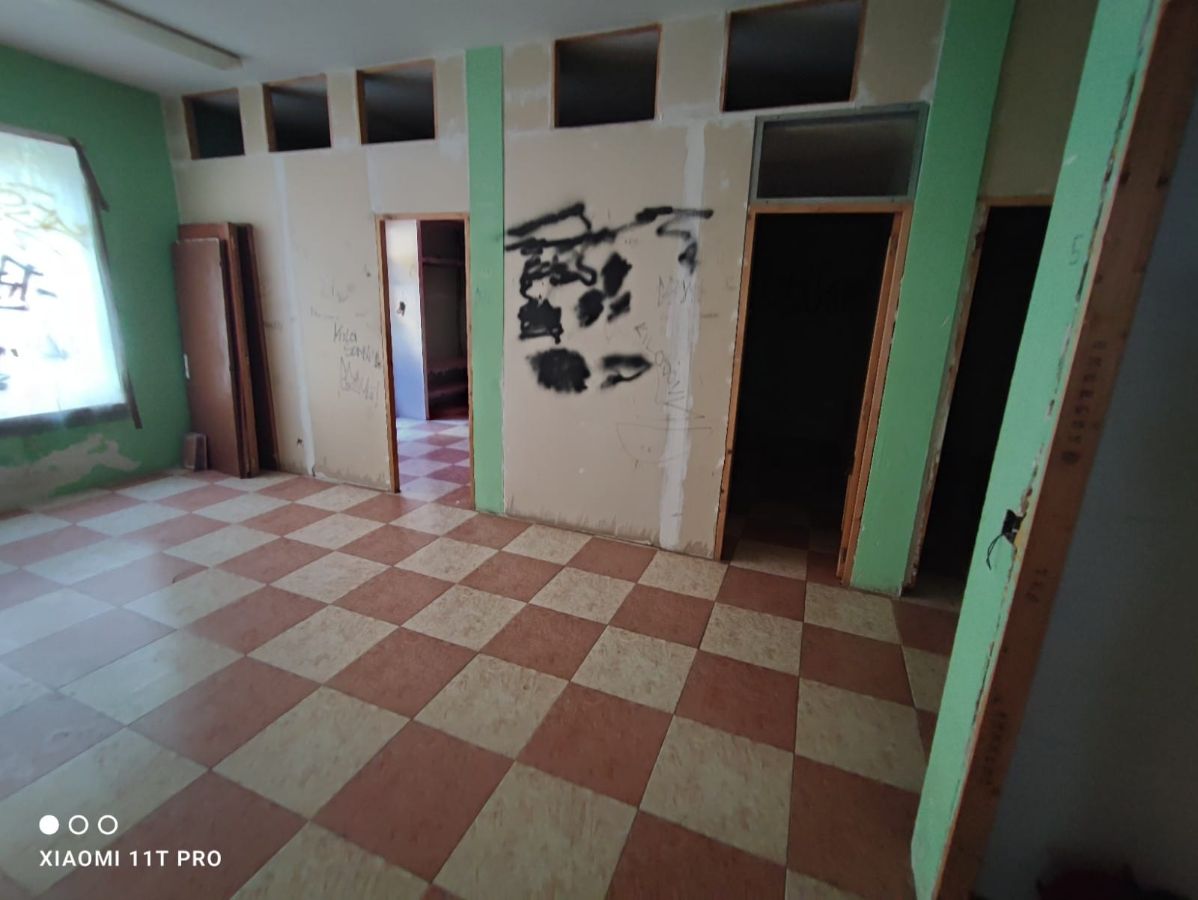 Venta de local comercial en Parla