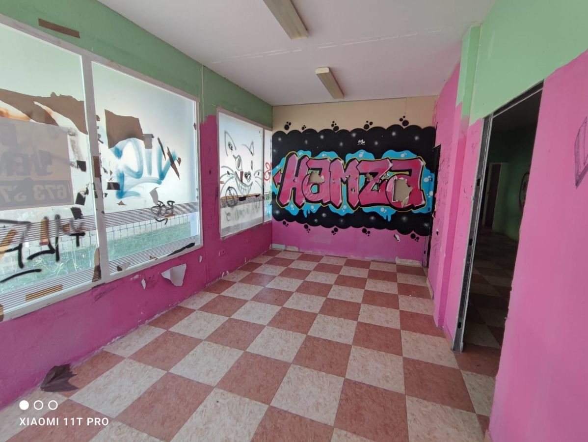 Venta de local comercial en Parla