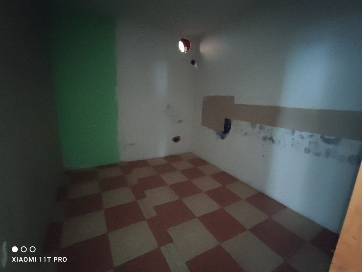 Venta de local comercial en Parla