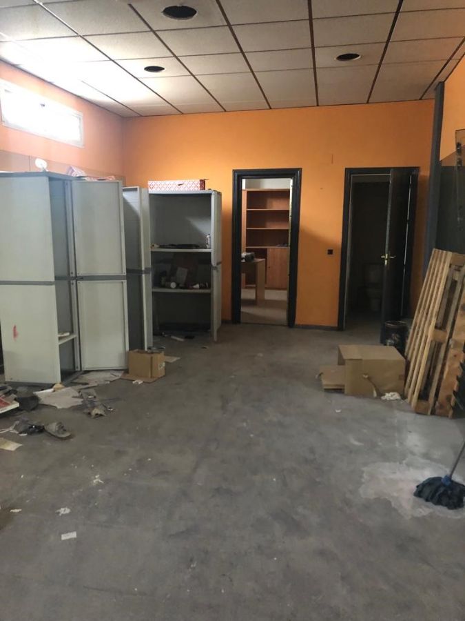 Venta de local comercial en Móstoles