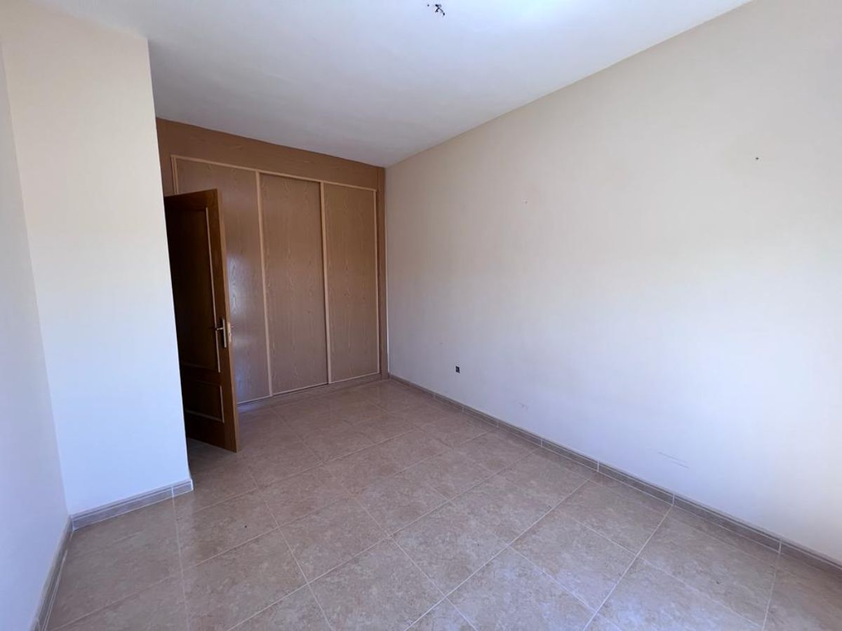 Venta de dúplex en Ontígola