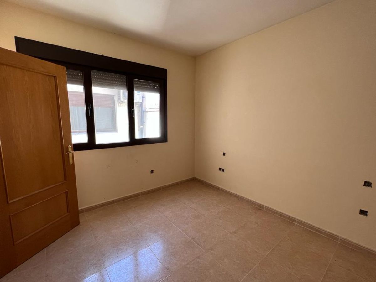 Venta de dúplex en Ontígola