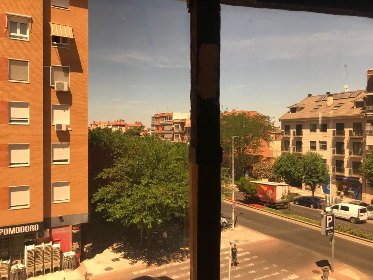 Venta de local comercial en Torrejón de Ardoz