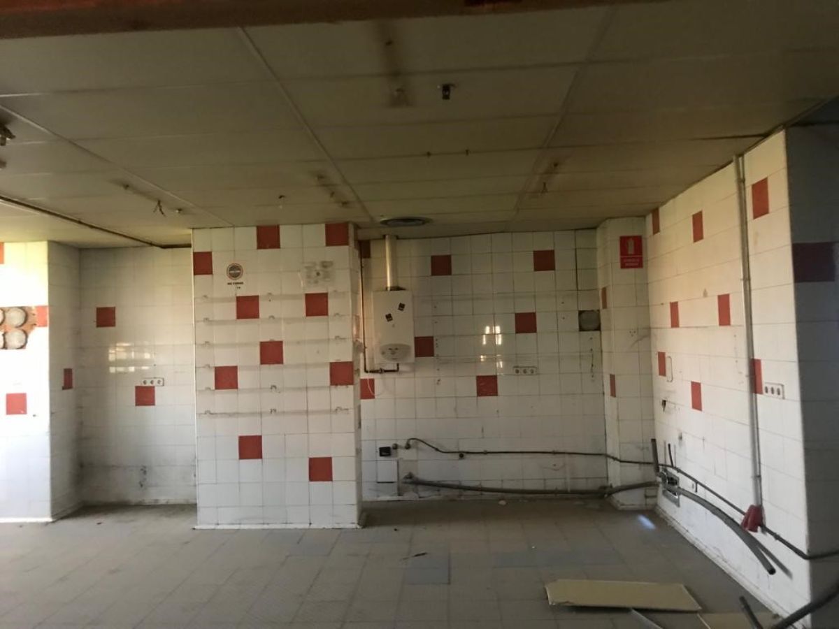 Venta de local comercial en Torrejón de Ardoz