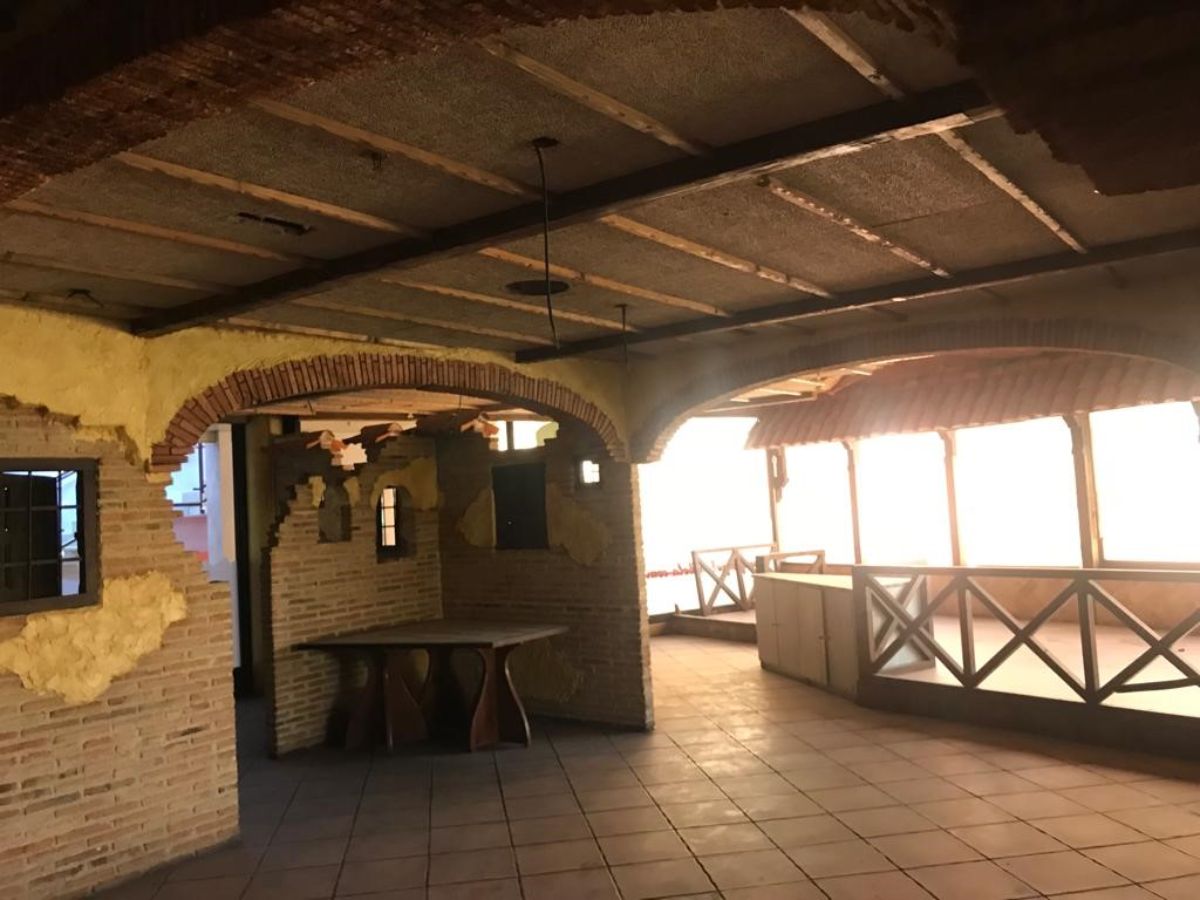 Venta de local comercial en Torrejón de Ardoz