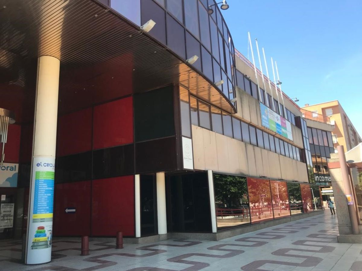 Venta de local comercial en Torrejón de Ardoz