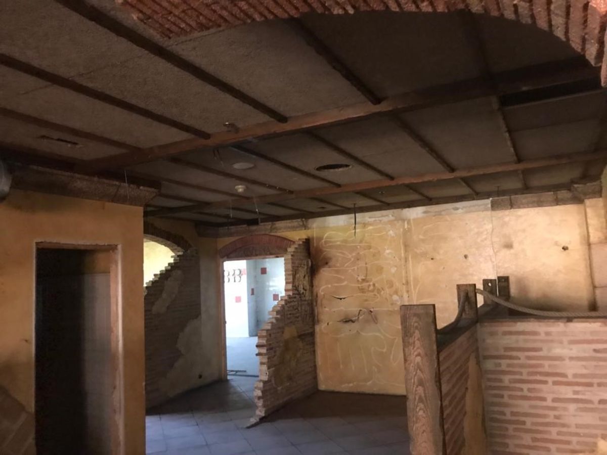 Venta de local comercial en Torrejón de Ardoz