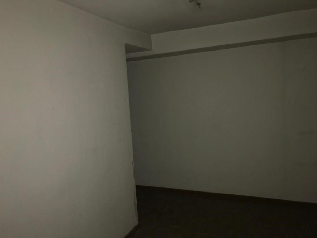 Venta de local comercial en San Fernando de Henares