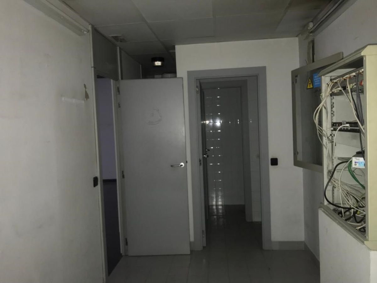 Venta de local comercial en Torrejón de Ardoz