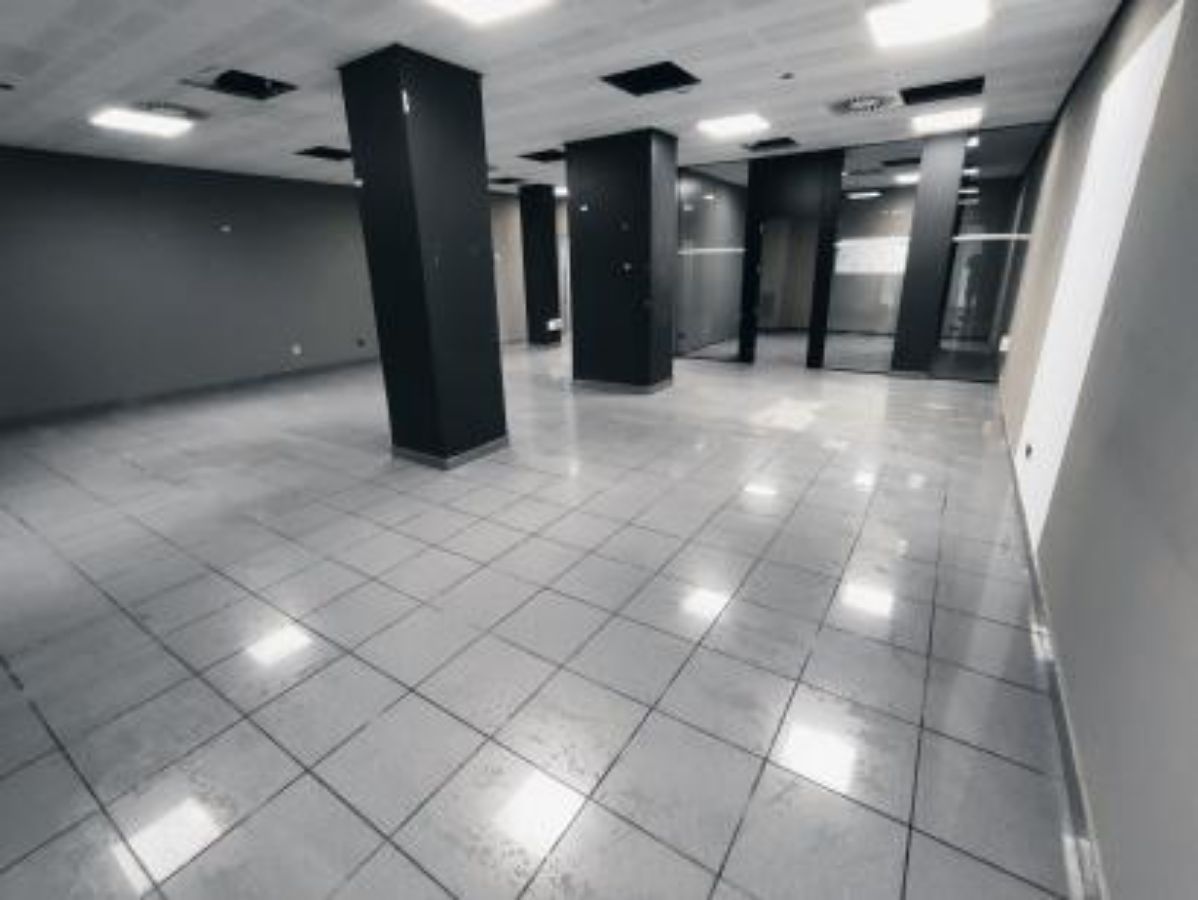 Venta de local comercial en Leganés