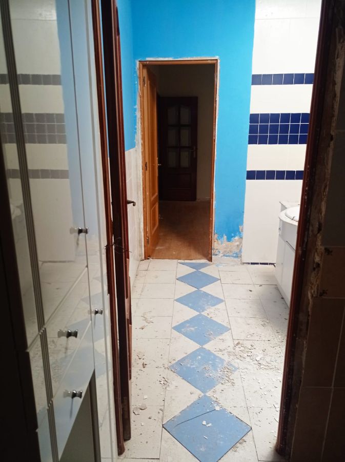 Venta de local comercial en Madrid