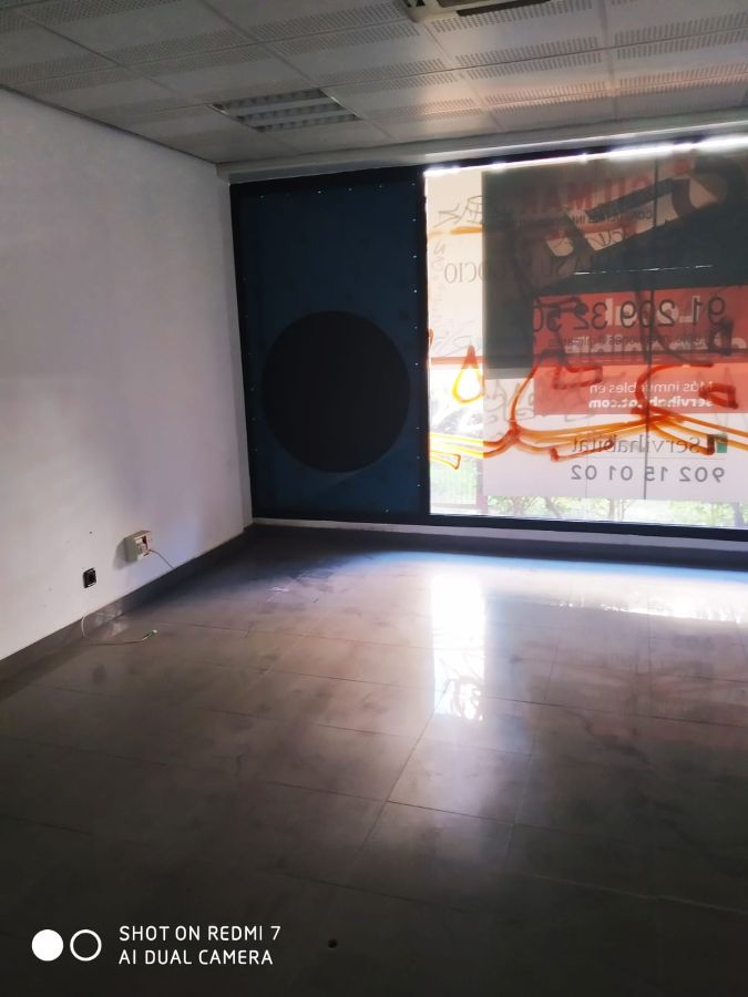 Venta de local comercial en Madrid