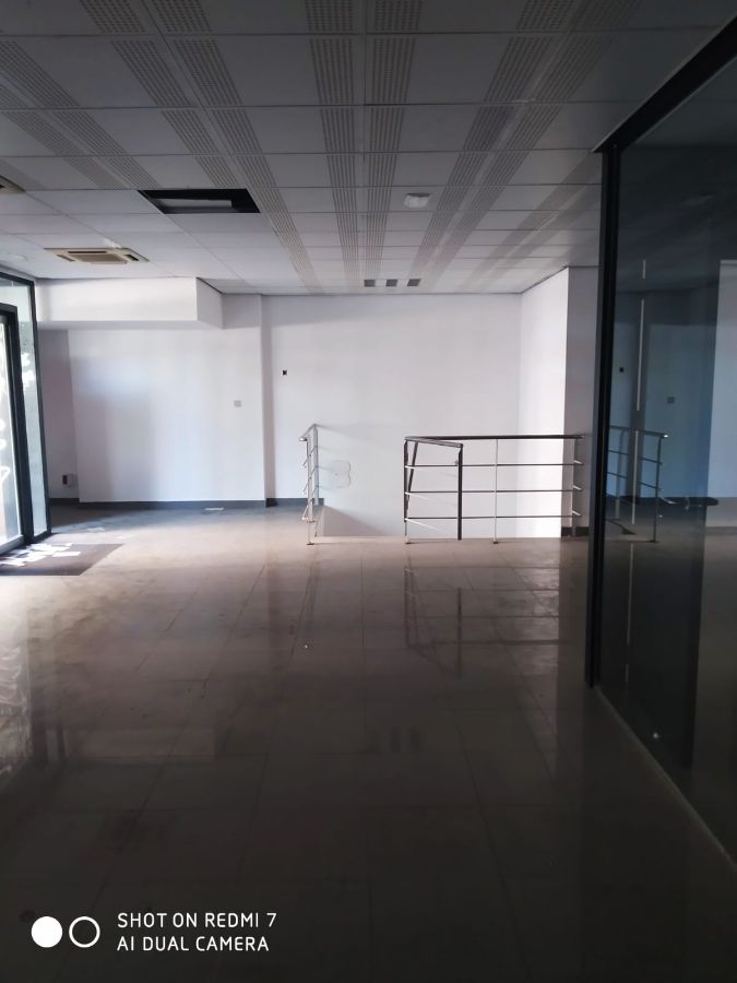 Venta de local comercial en Madrid