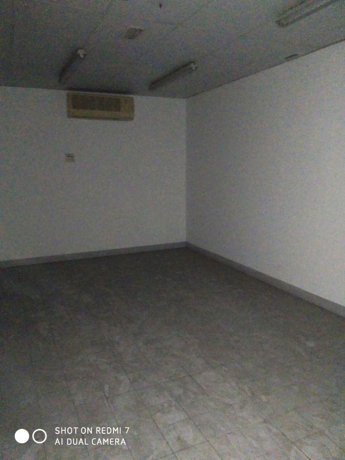 Venta de local comercial en Madrid