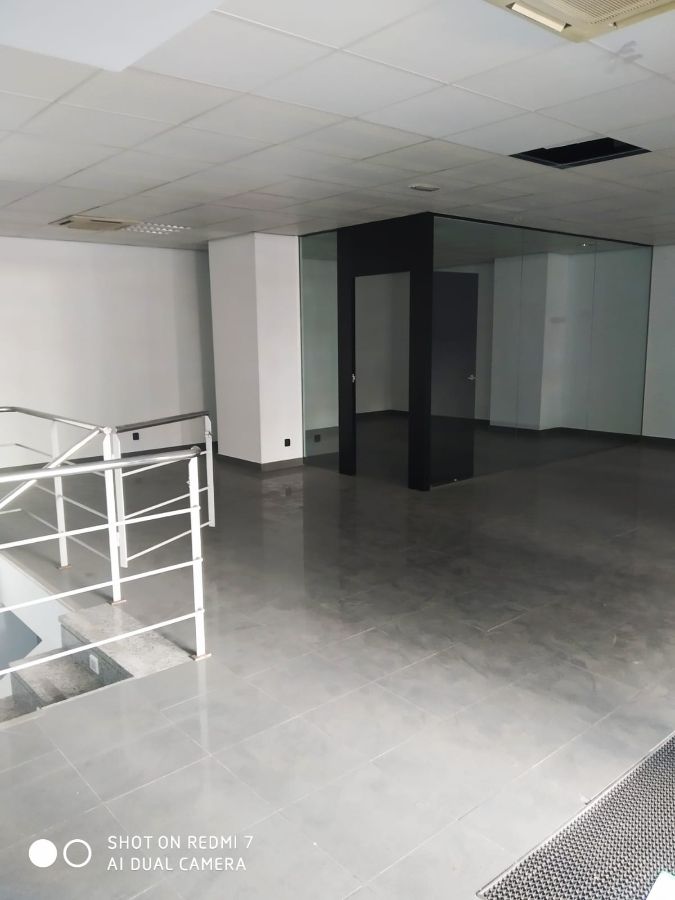 Venta de local comercial en Madrid