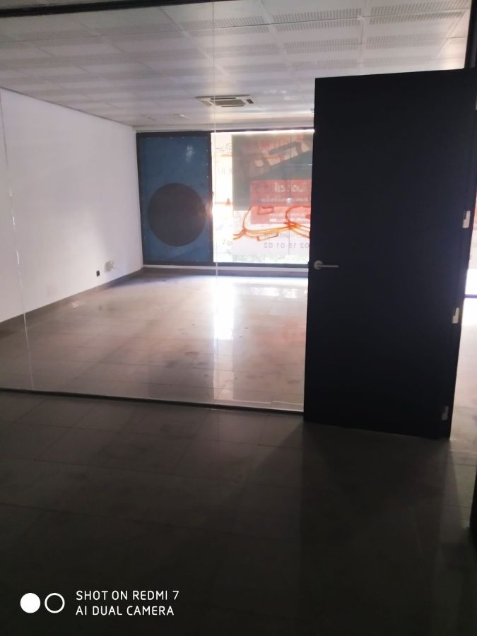 Venta de local comercial en Madrid