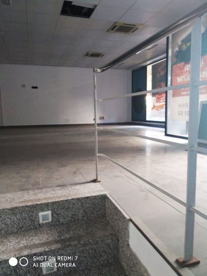 Venta de local comercial en Madrid