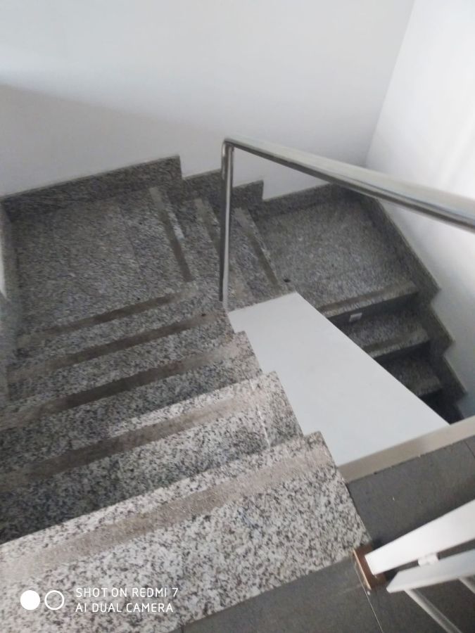 Venta de local comercial en Madrid
