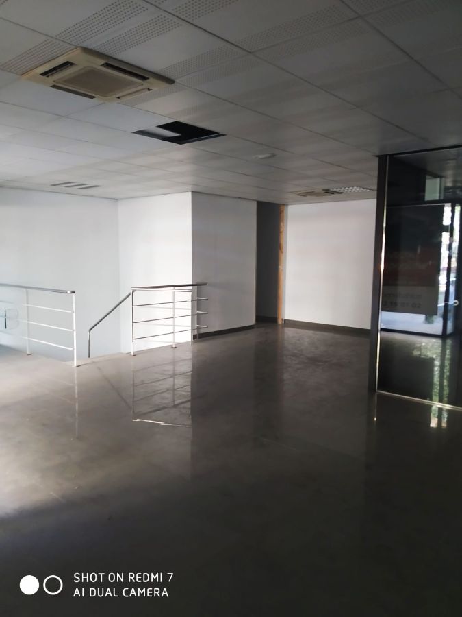Venta de local comercial en Madrid