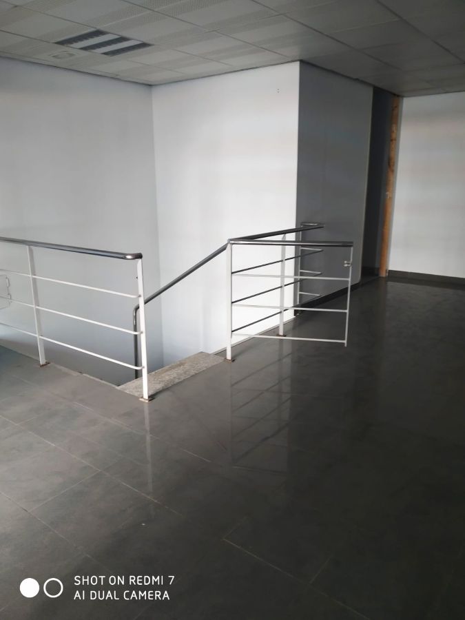 Venta de local comercial en Madrid