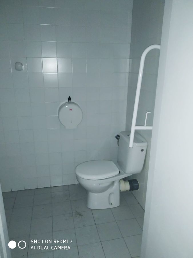 Venta de local comercial en Madrid