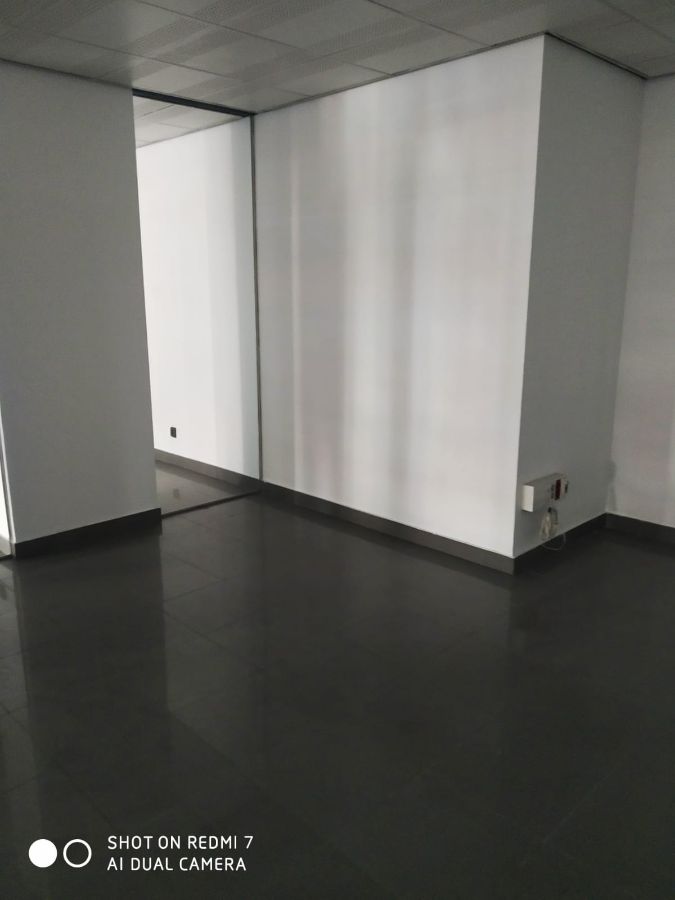 Venta de local comercial en Madrid