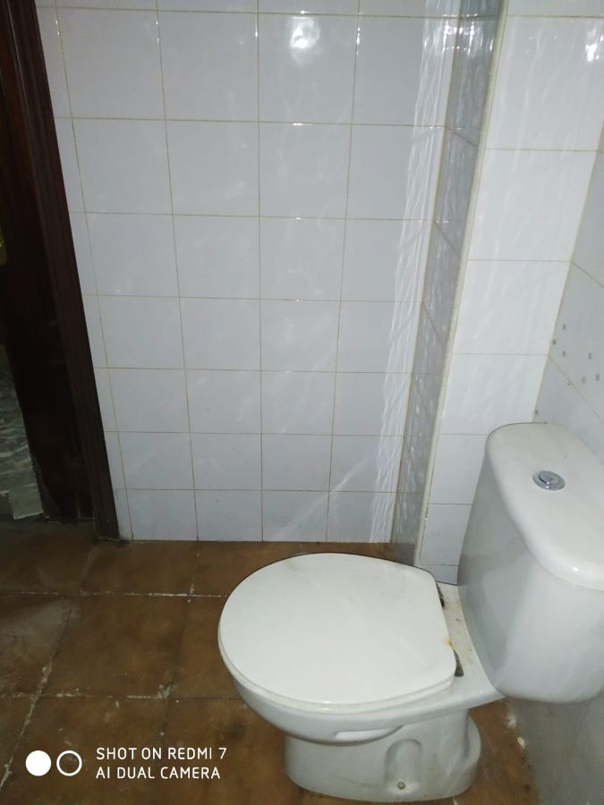 Venta de local comercial en Madrid