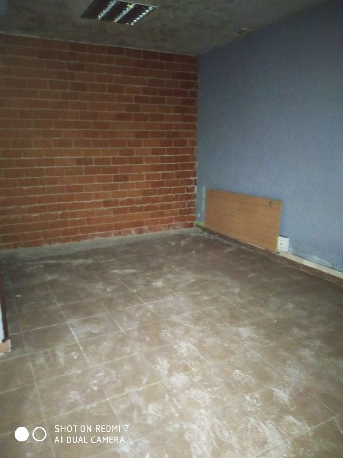 Venta de local comercial en Madrid