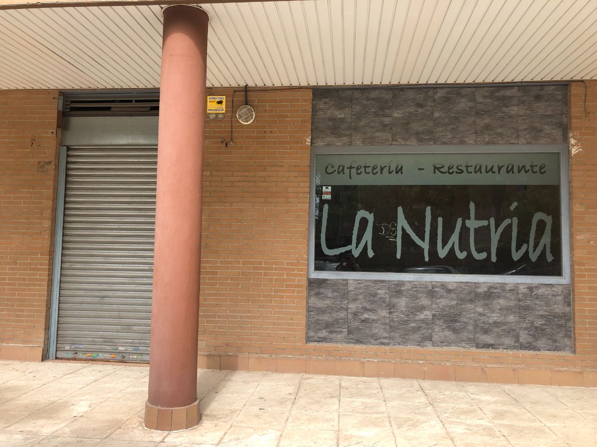 Venta de local comercial en Humanes de Madrid