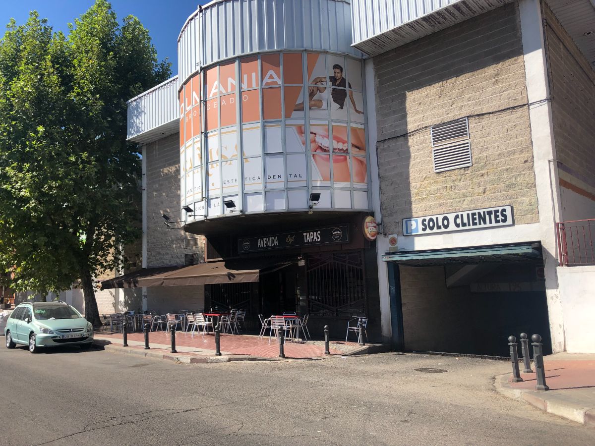Venta de local comercial en Móstoles