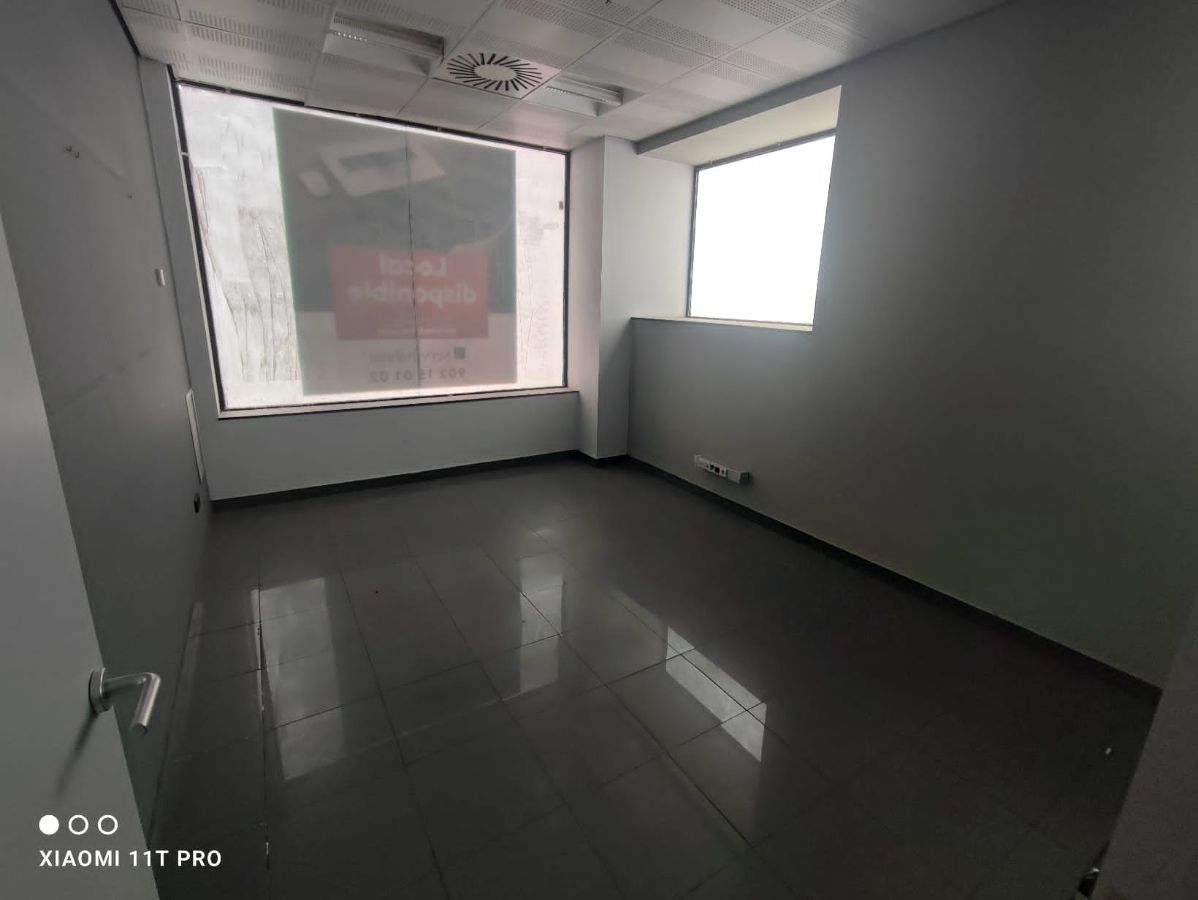 Venta de local comercial en Majadahonda