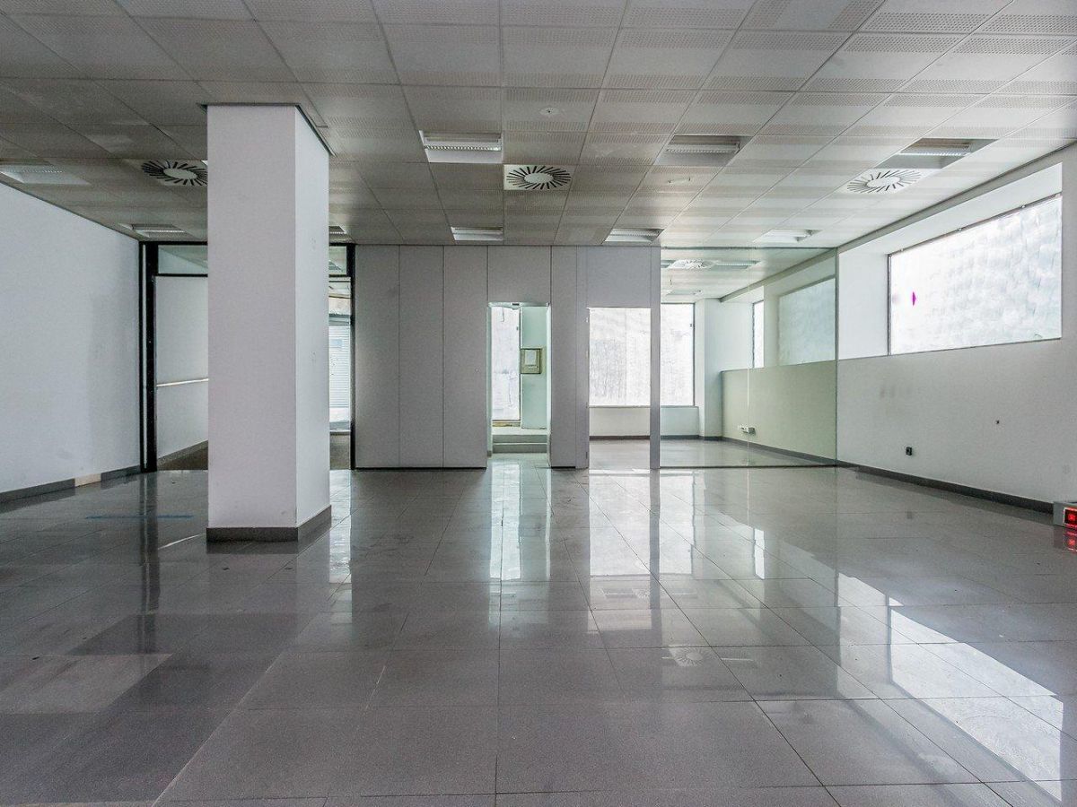 Venta de local comercial en Majadahonda