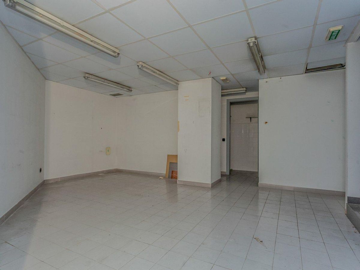 Venta de local comercial en Majadahonda