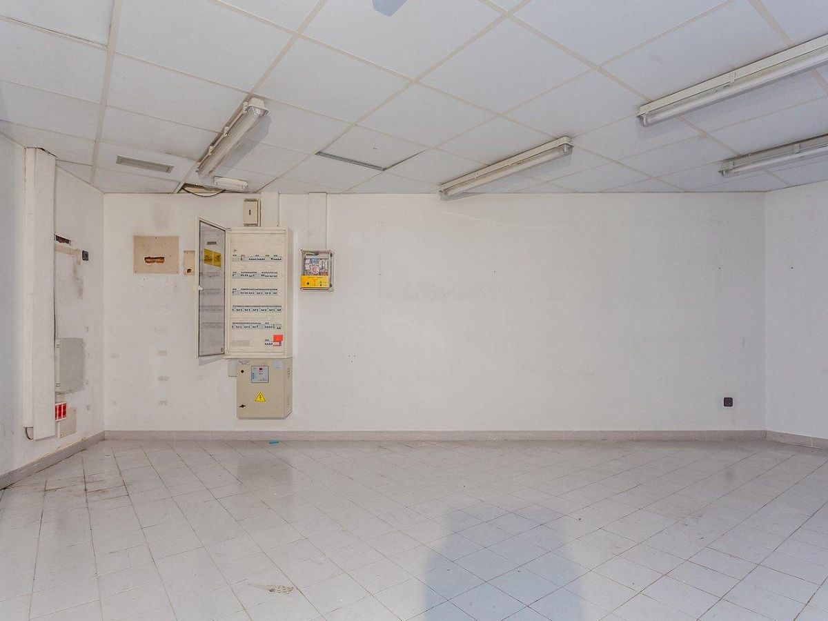 Venta de local comercial en Majadahonda