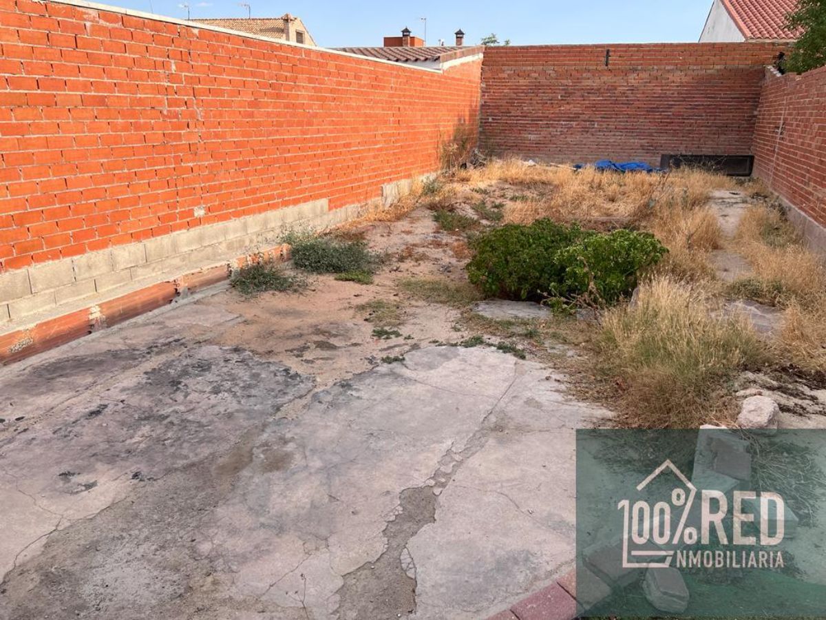 Venta de chalet en Lominchar