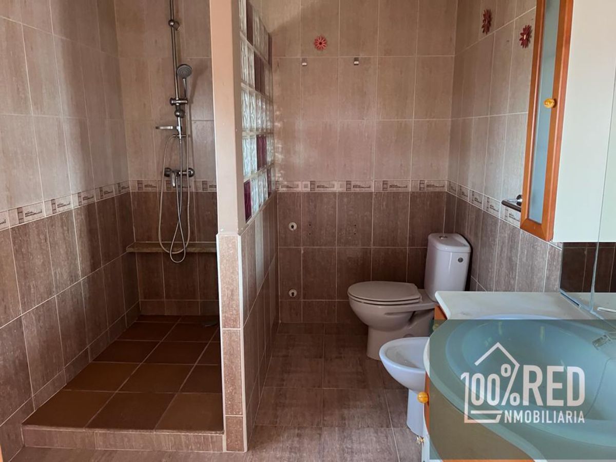 Venta de chalet en Lominchar