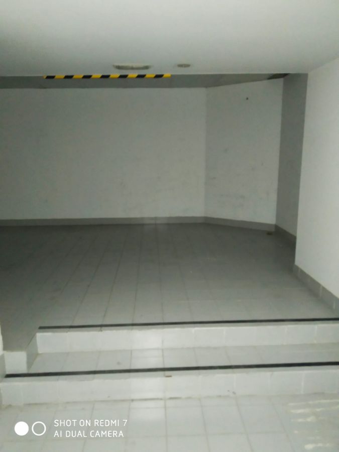 Venta de local comercial en Madrid