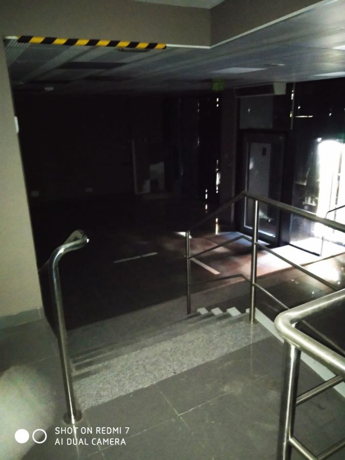 Venta de local comercial en Madrid