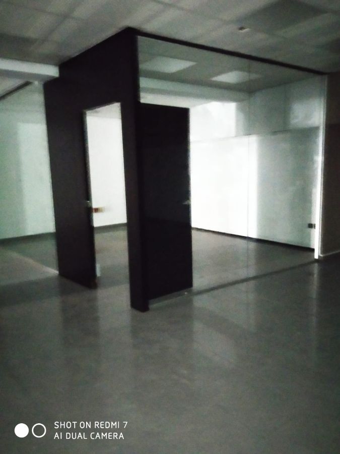 Venta de local comercial en Madrid