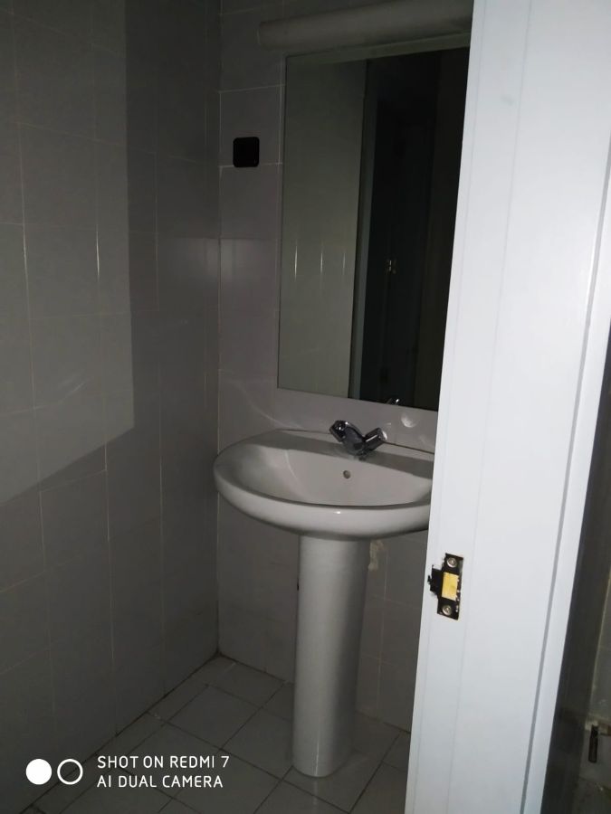 Venta de local comercial en Madrid