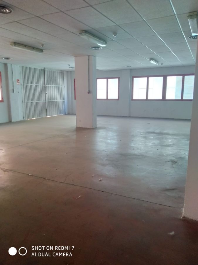 Venta de local comercial en Madrid