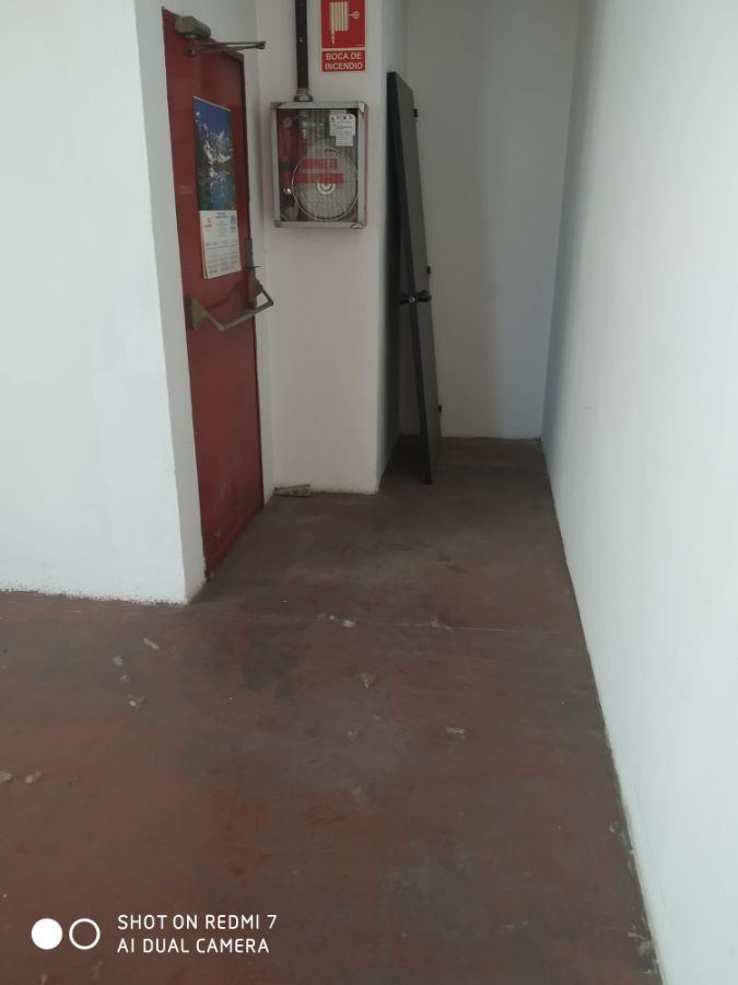 Venta de local comercial en Madrid