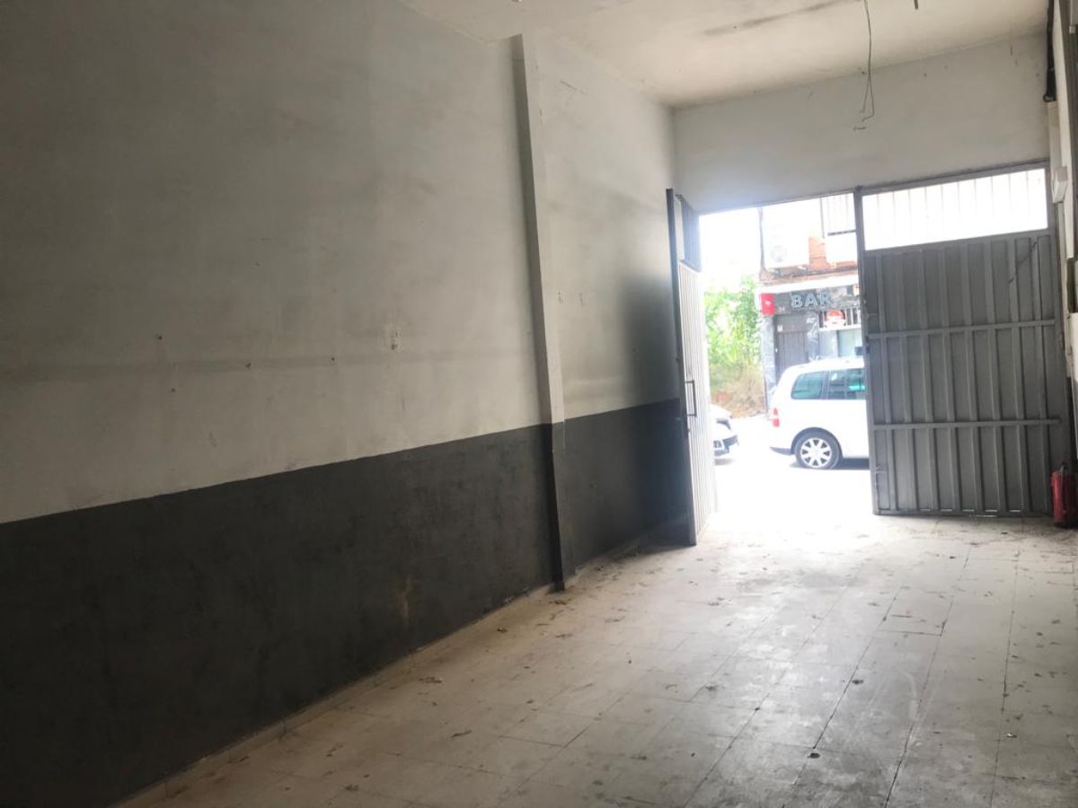 Venta de local comercial en Madrid