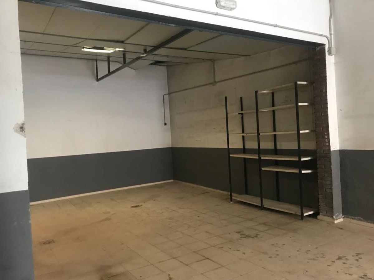 Venta de local comercial en Madrid