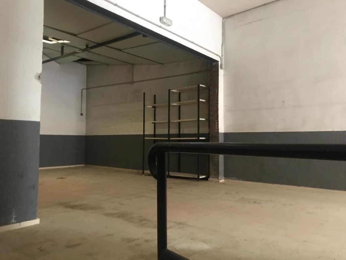 Venta de local comercial en Madrid