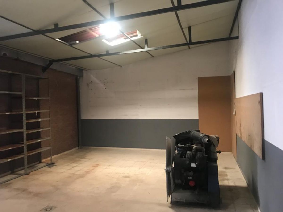 Venta de local comercial en Madrid