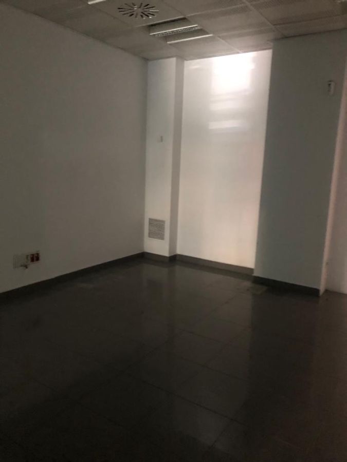 Venta de local comercial en Móstoles