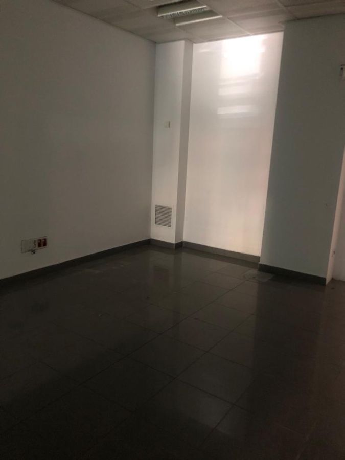 Venta de local comercial en Móstoles
